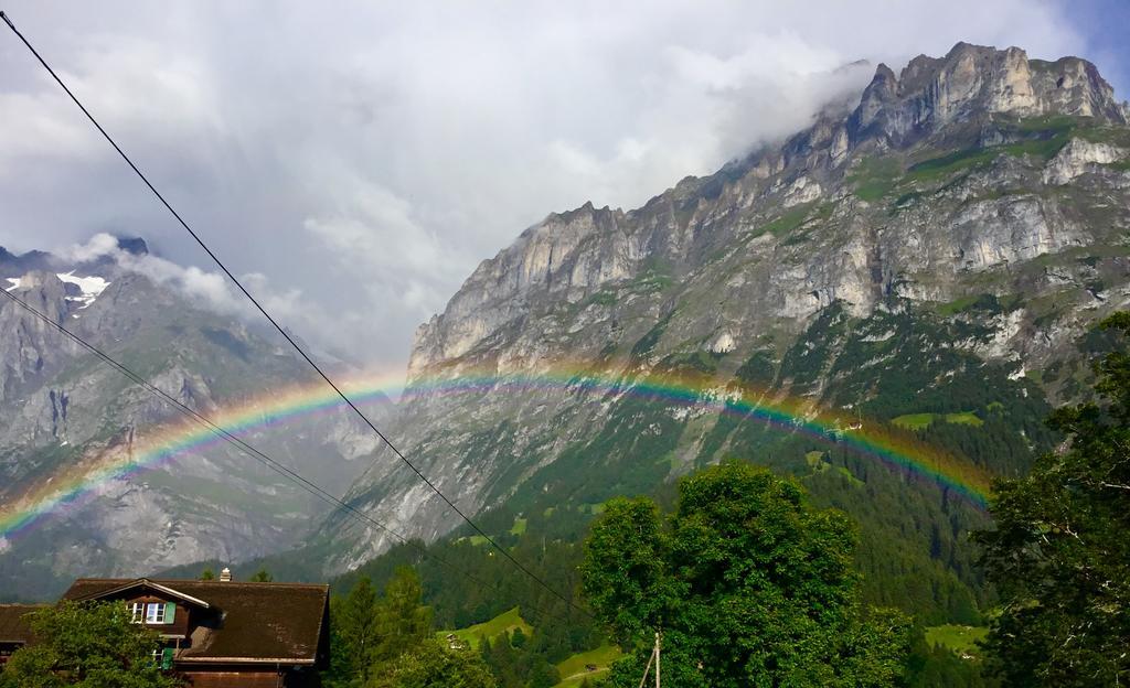 Downtown Lodge Hostel - Unique Simple Central Grindelwald Exteriör bild